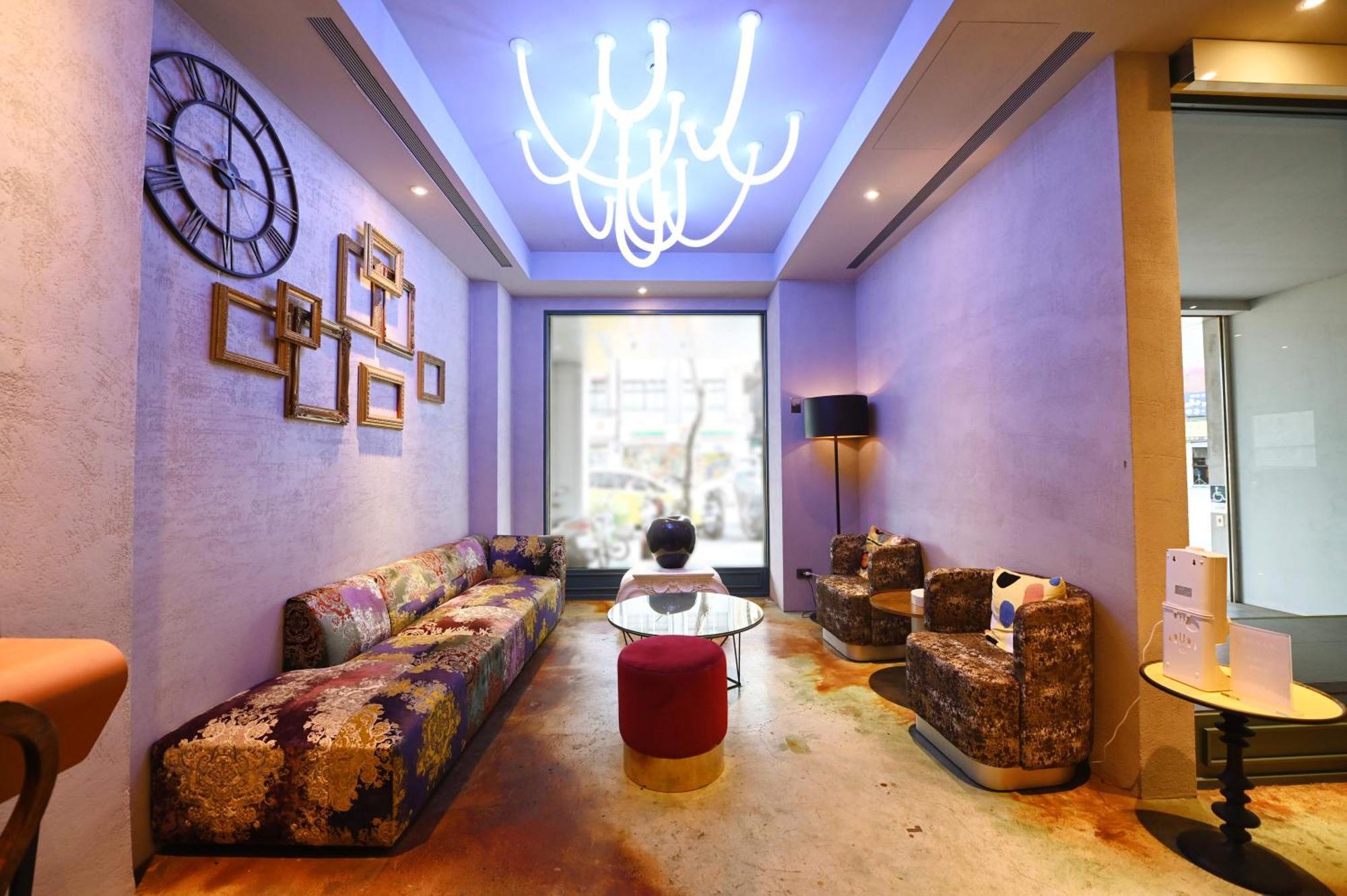 CHECK inn HIVE Luodong Exterior foto